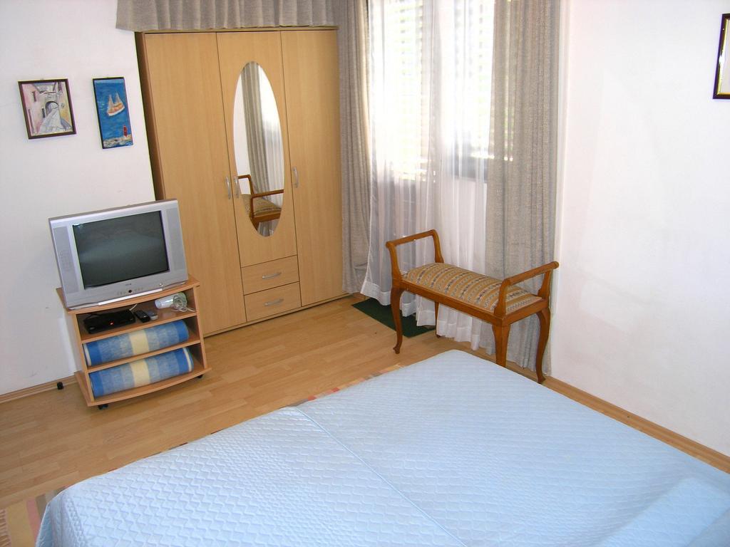 Apartmani Plach Кърк Екстериор снимка